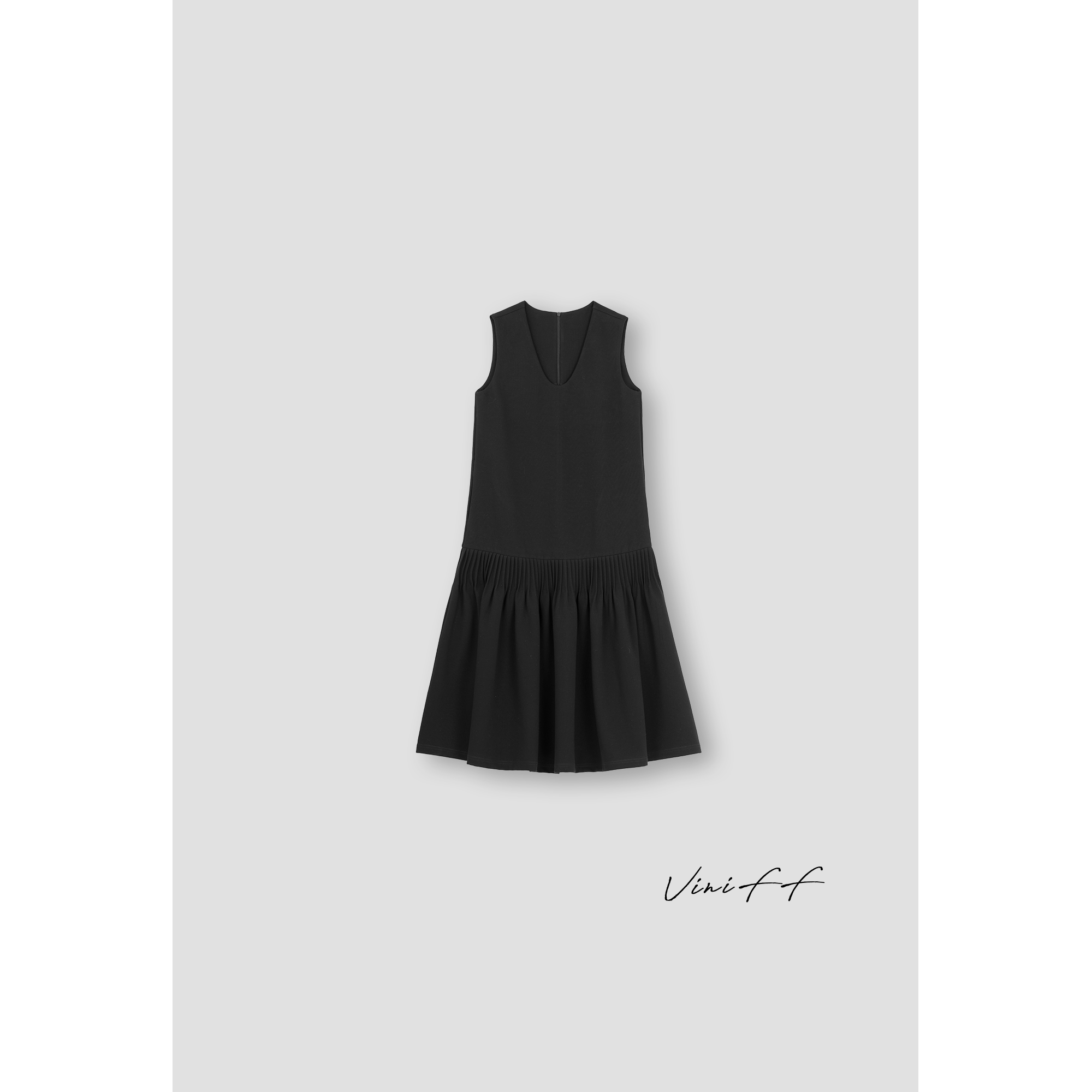 ViniFF薇妮｜2025S/S 早春新款 V领无袖连衣裙WZ5CL011