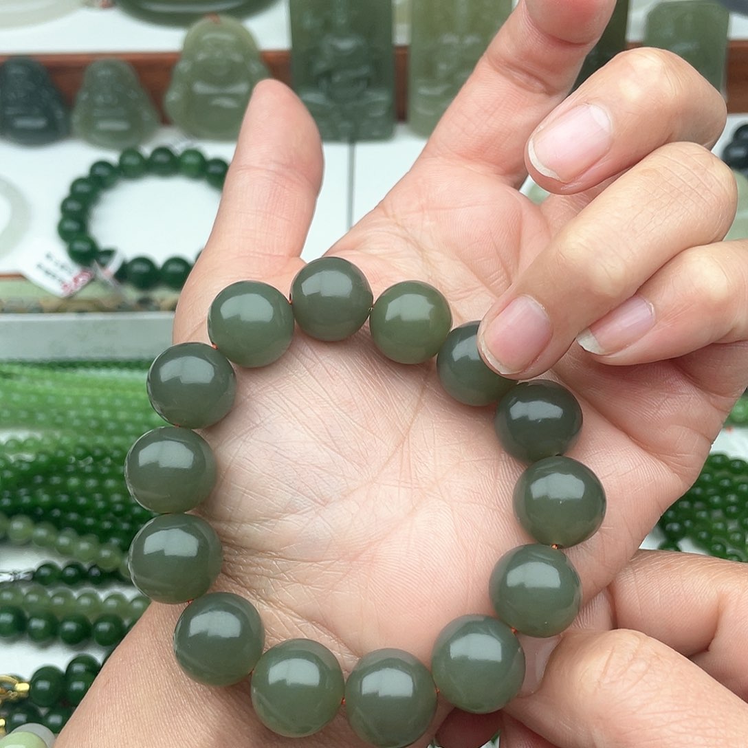 和田玉手串未镶嵌