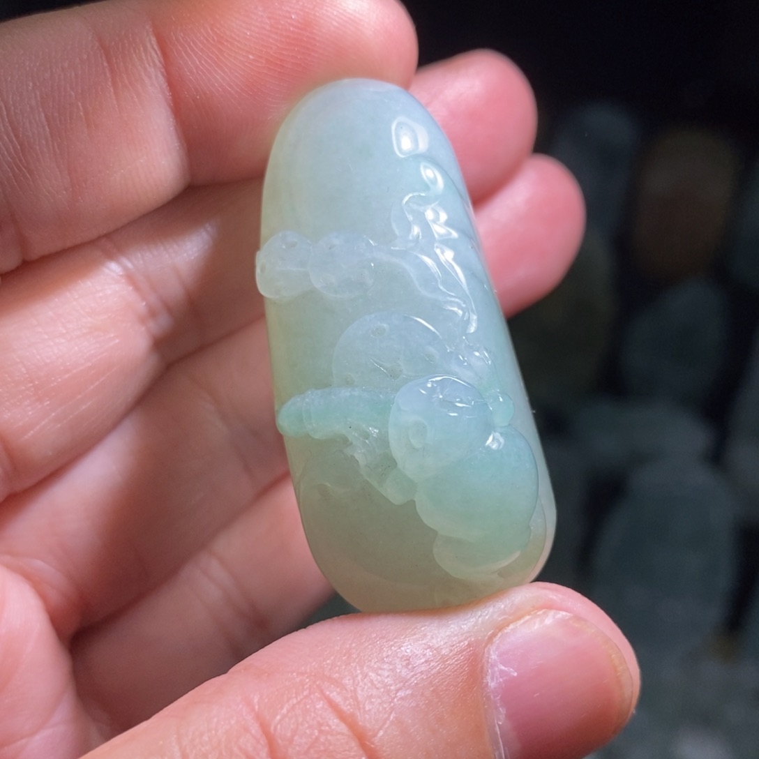 定制翡翠未镶嵌金蟾