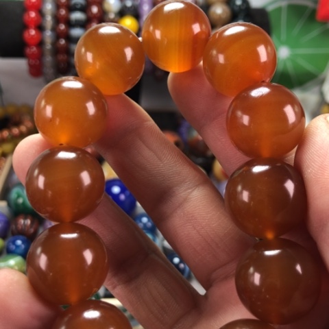 未镶嵌颈饰玛瑙/玉髓夏**雪