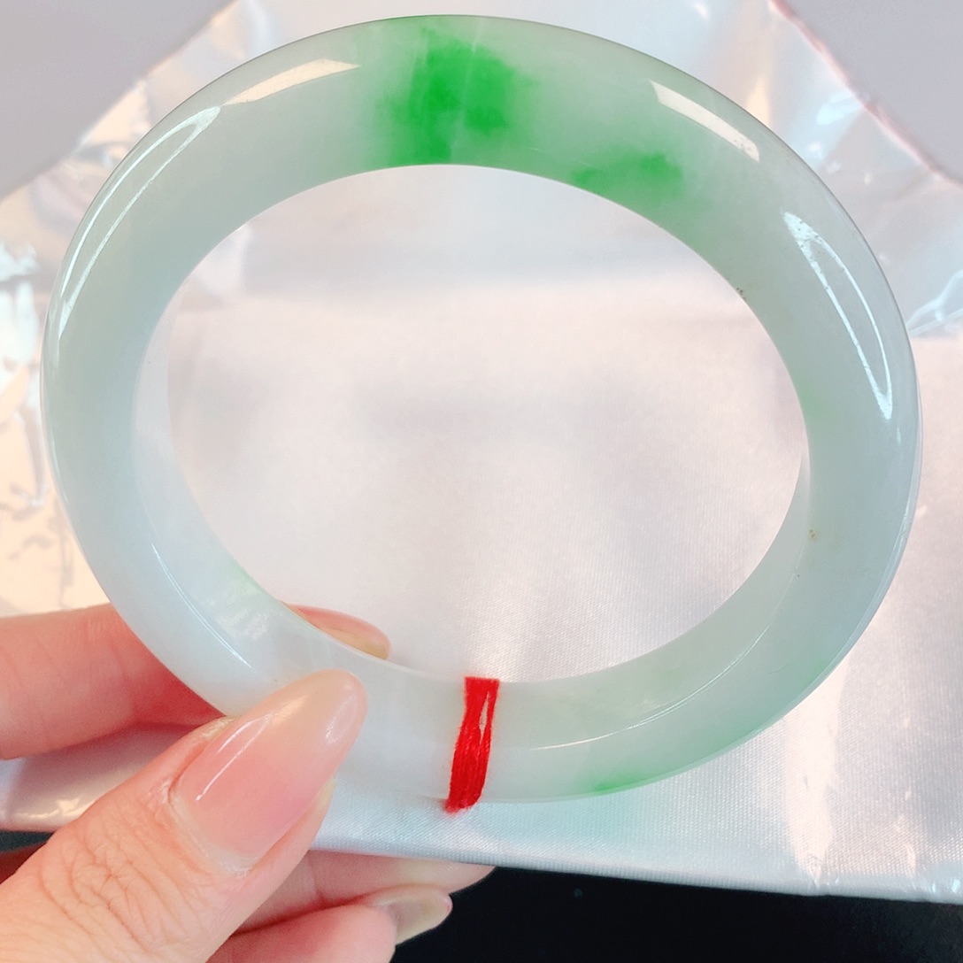 翡翠手镯未镶嵌1030翡翠