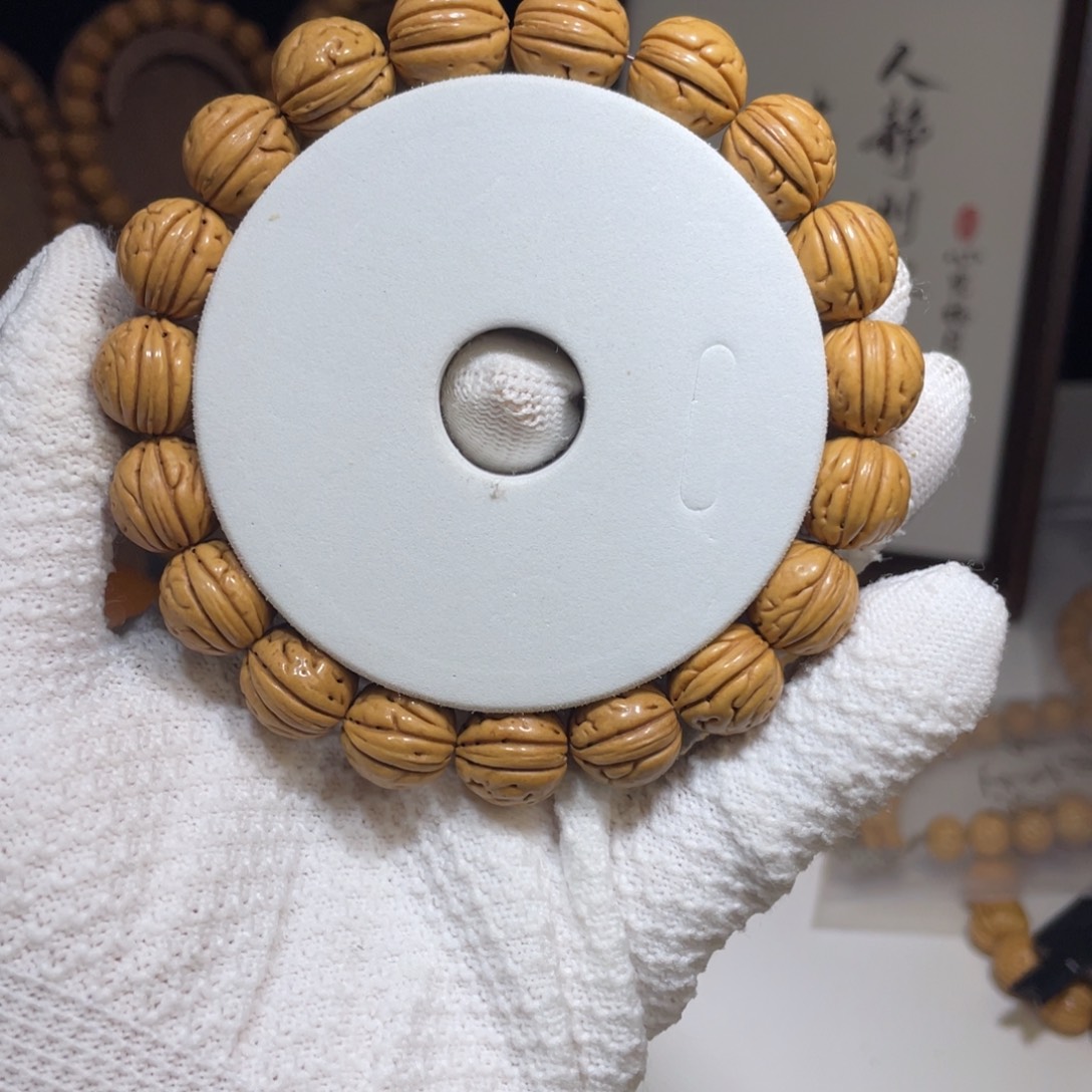 手串桃核野生东北无修