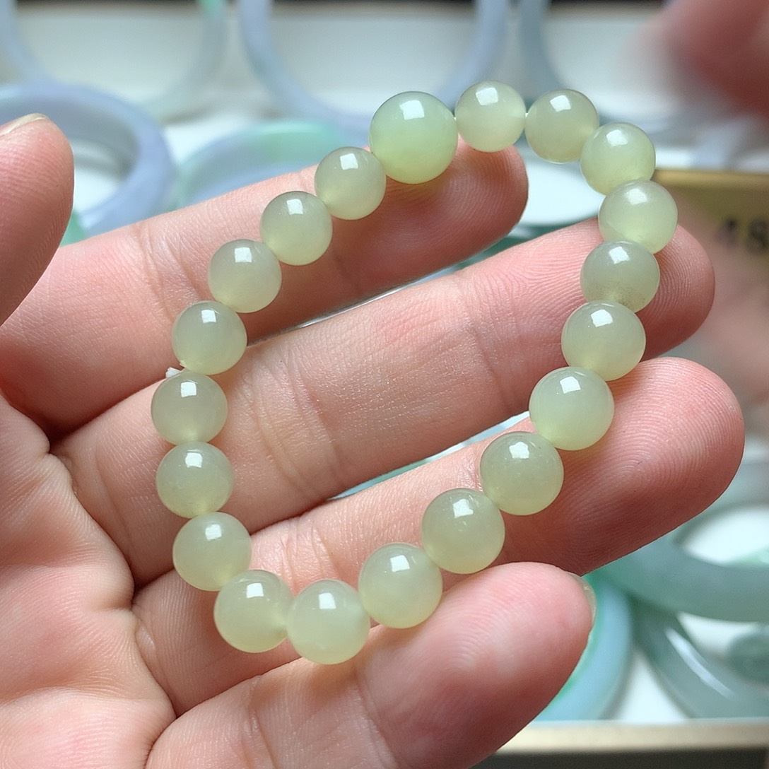 颈饰未镶嵌和田玉卡8