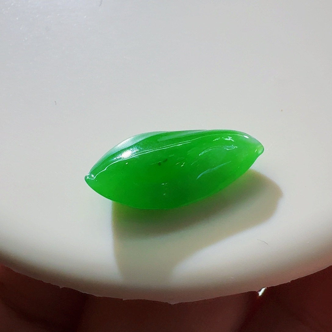 翡翠颈饰未镶嵌裸石