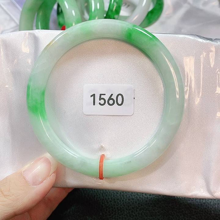 翡翠手镯未镶嵌天然翡翠手镯58.7