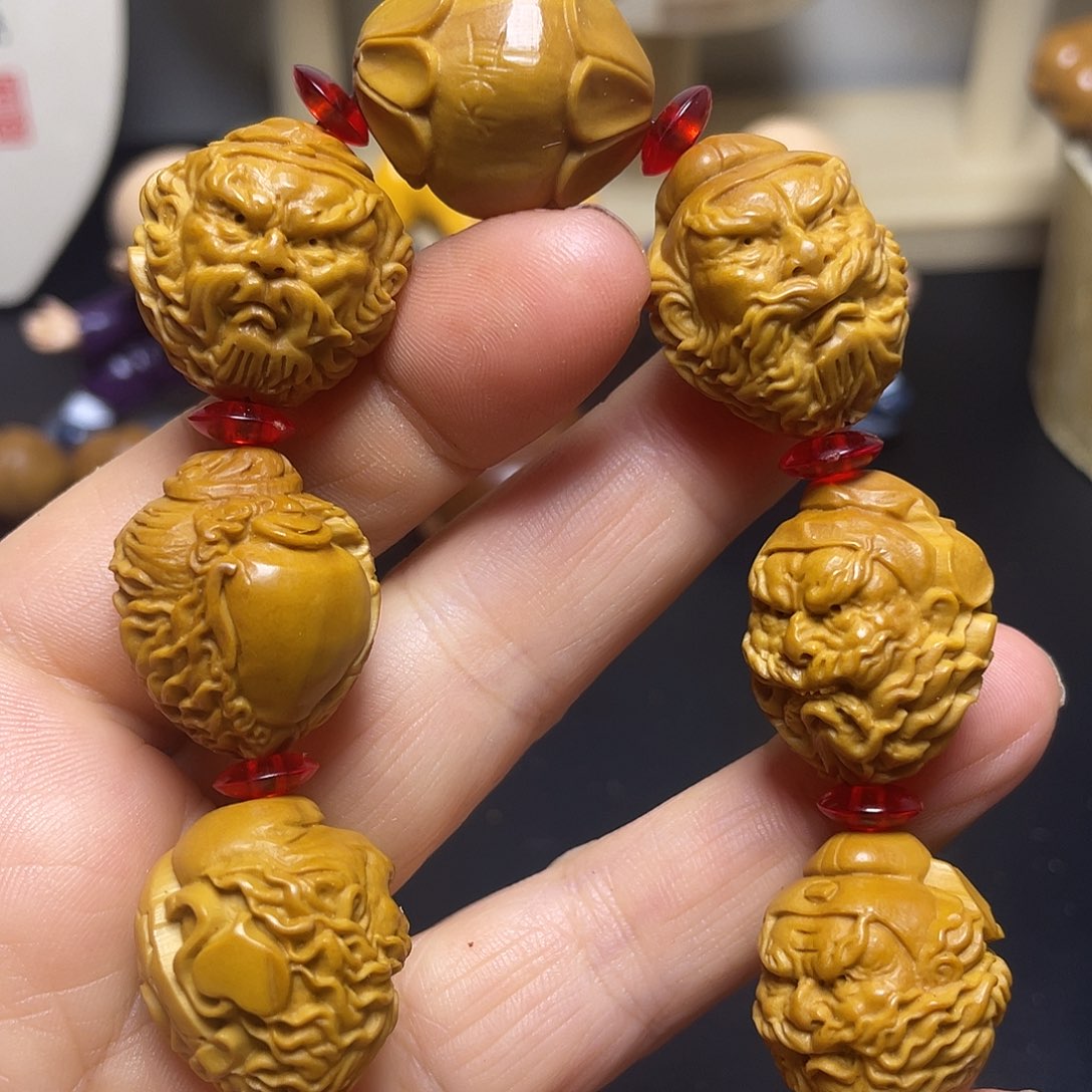 橄榄核手串wryuiooo