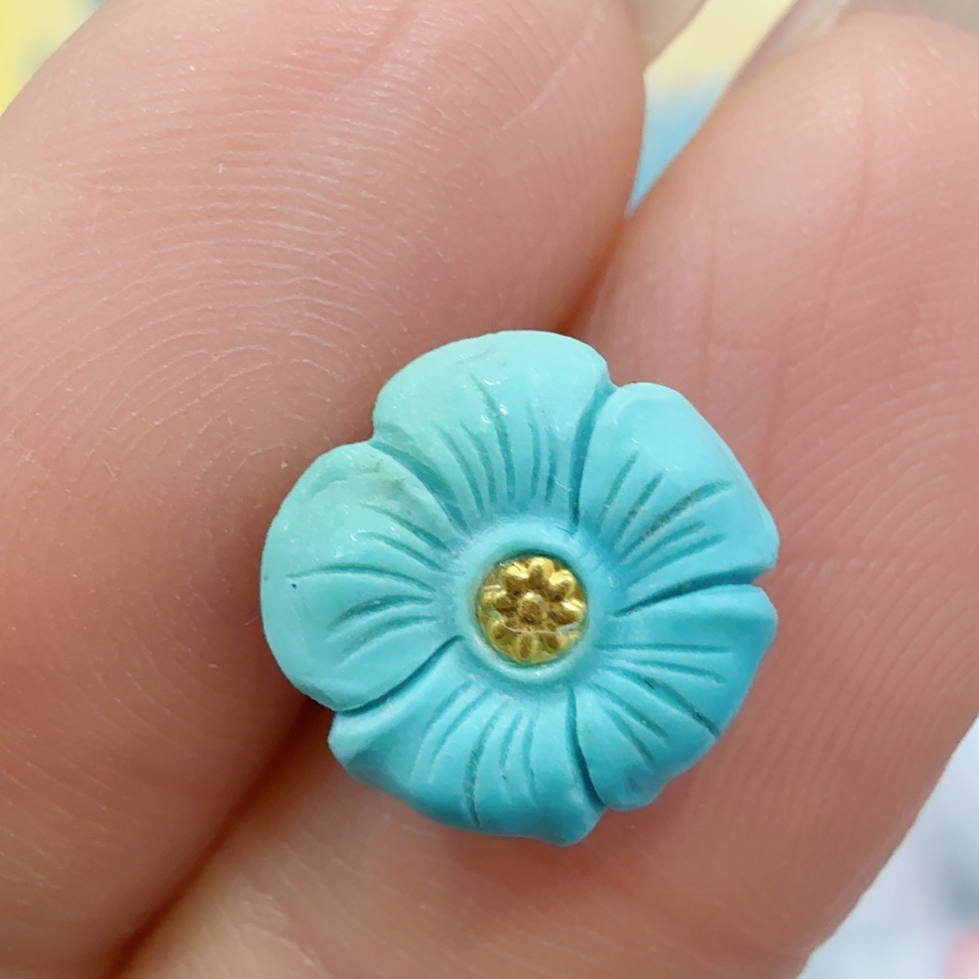 绿松石未镶嵌珠宝奇石