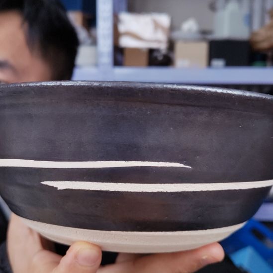 铁砂锅碗。。。。。。。。。。。。。