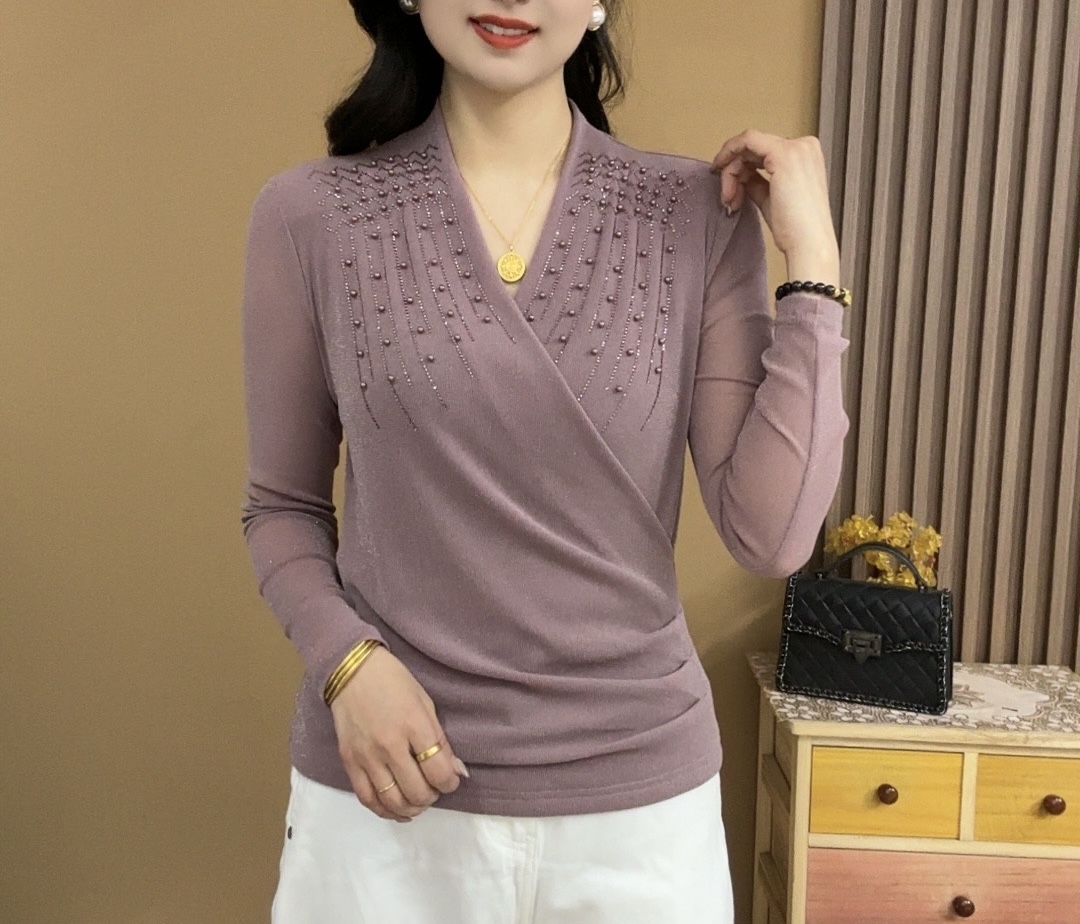 2025秋季新款长袖网纱时尚气质显瘦交叉领钉珠纯色上衣小衫2527