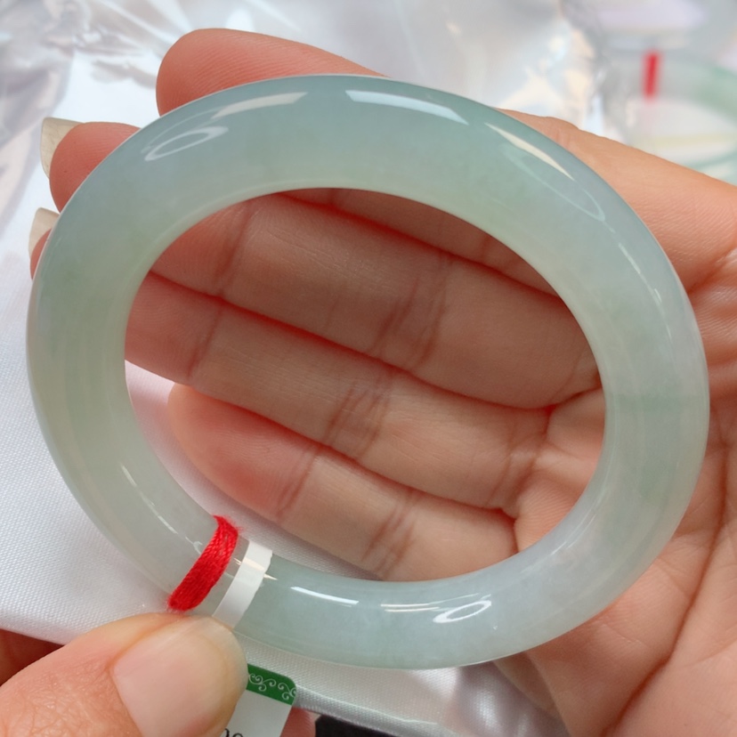 【闪购商品】翡翠手镯未镶嵌天然翡翠手镯