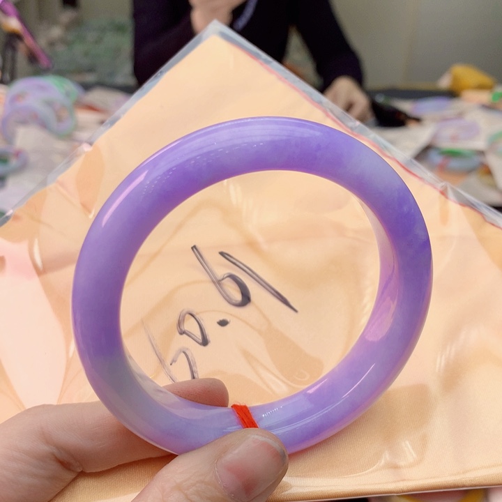 翡翠未镶嵌手镯翡翠手镯