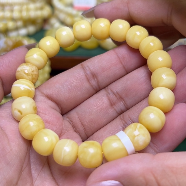 蜜蜡未镶嵌珠宝奇石