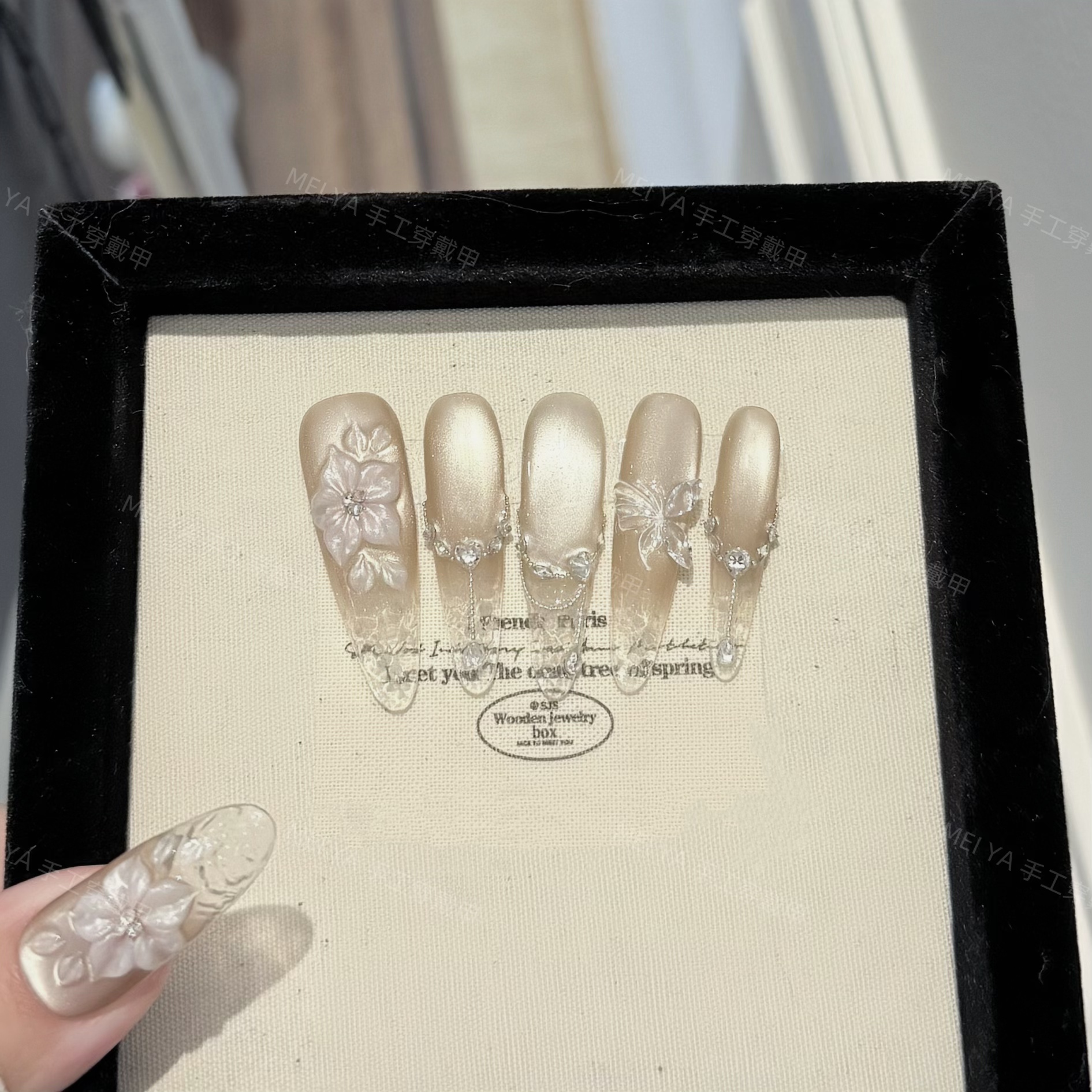 【花瓣月影】中长款夏天设计百搭法式冰透猫眼手工美甲穿戴甲片
