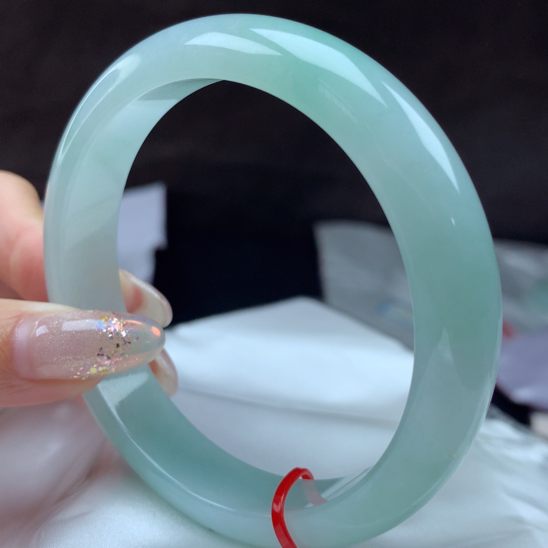 翡翠未镶嵌手镯瑢*113248，62/63圈