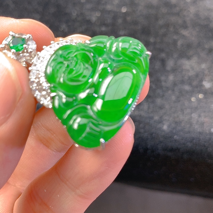 【闪购商品】翡翠颈饰未镶嵌翡翠