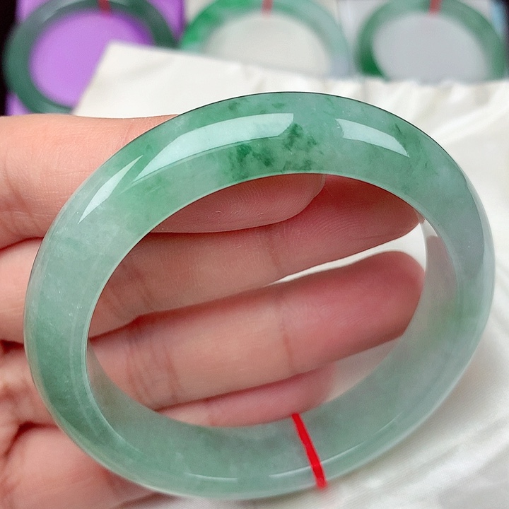 翡翠手镯未镶嵌55.4圈口