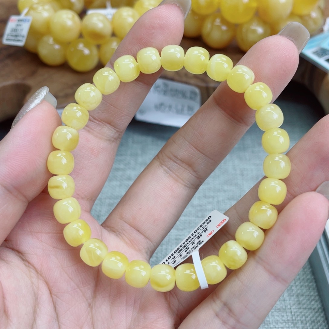 未镶嵌蜜蜡裸石蜜蜡