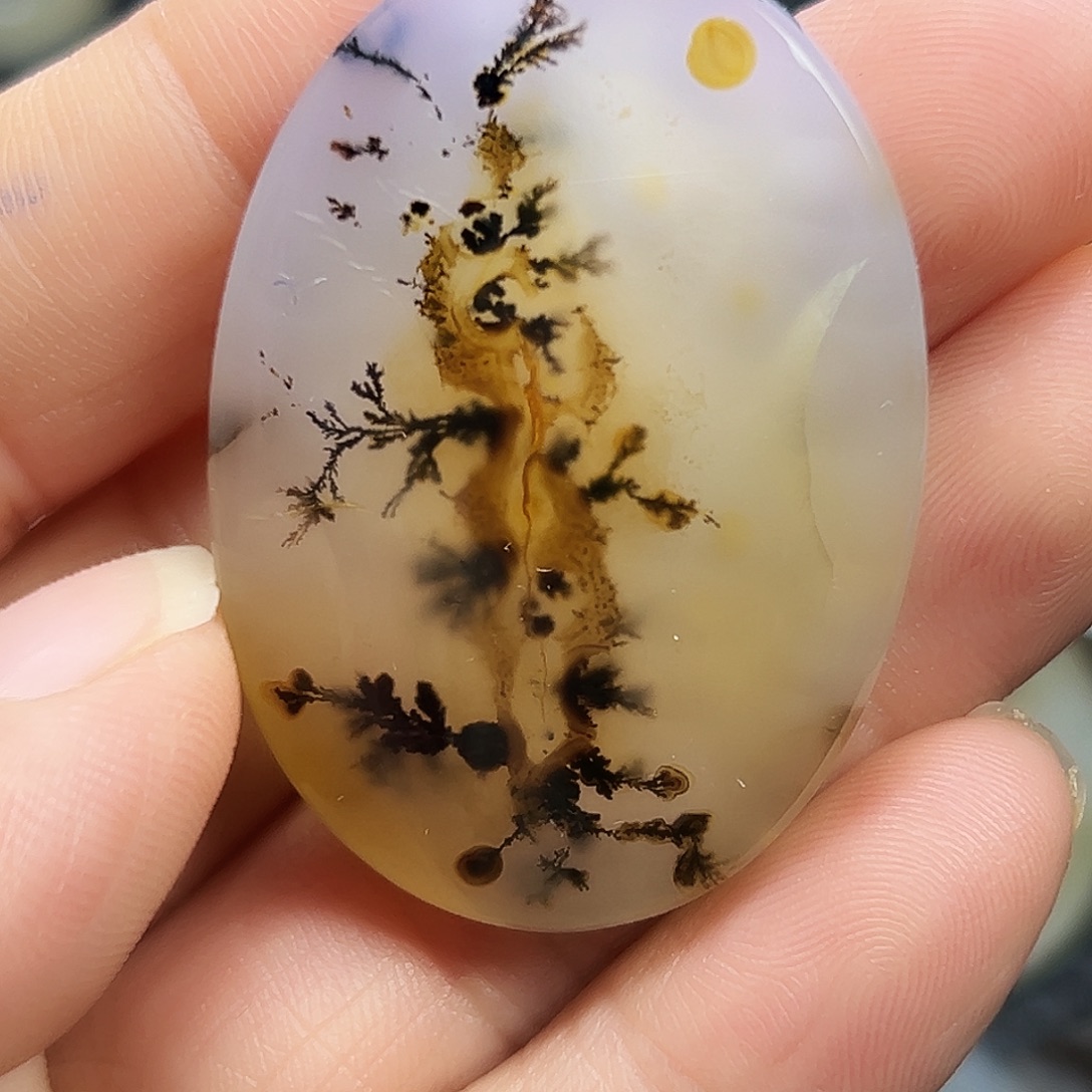 一***诺玛瑙/玉髓未镶嵌珠宝半成品