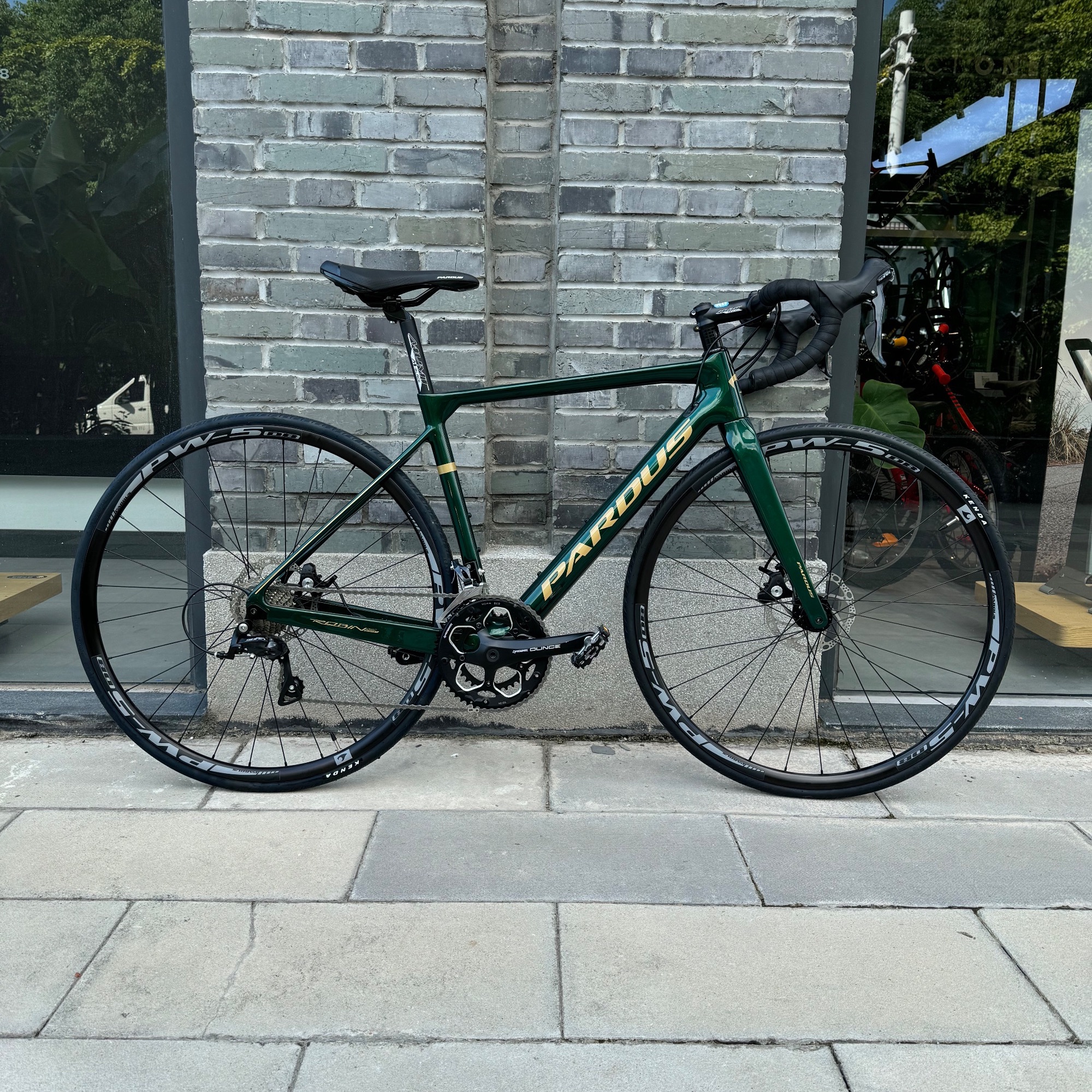 瑞豹PARDUS ROBIN Sport S码（身高168-175）18速 碳纤维公路车