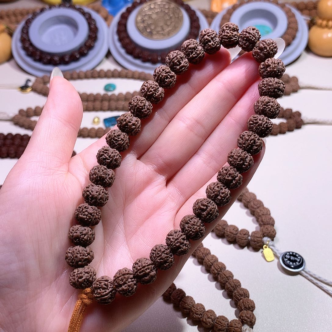 吊坠文玩核桃老树虎抓梅花