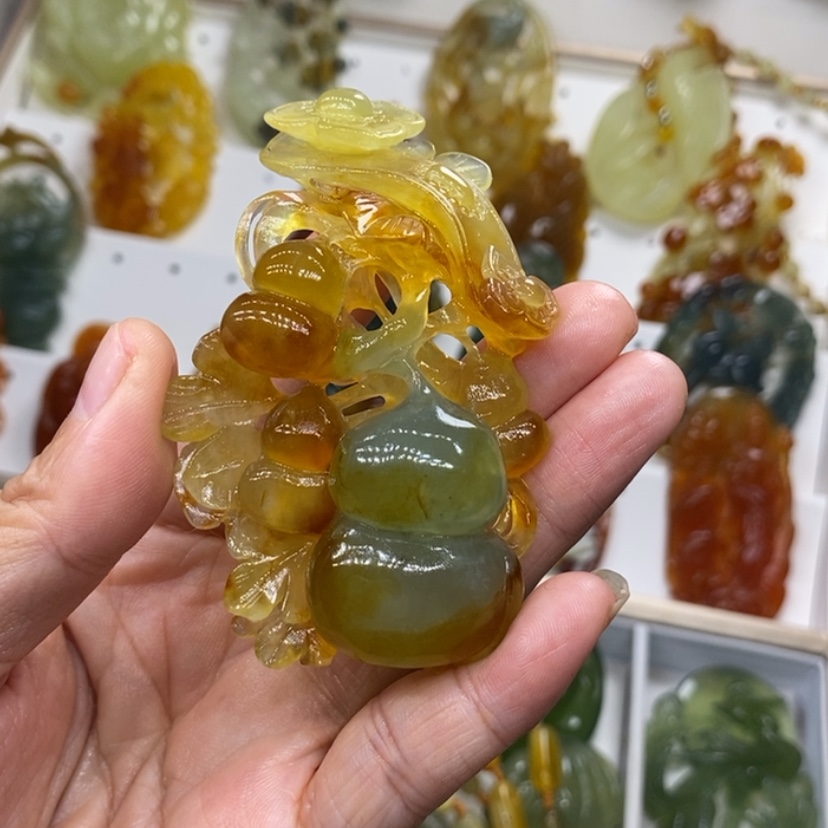 【闪购商品】未镶嵌蛇纹石玉颈饰华*