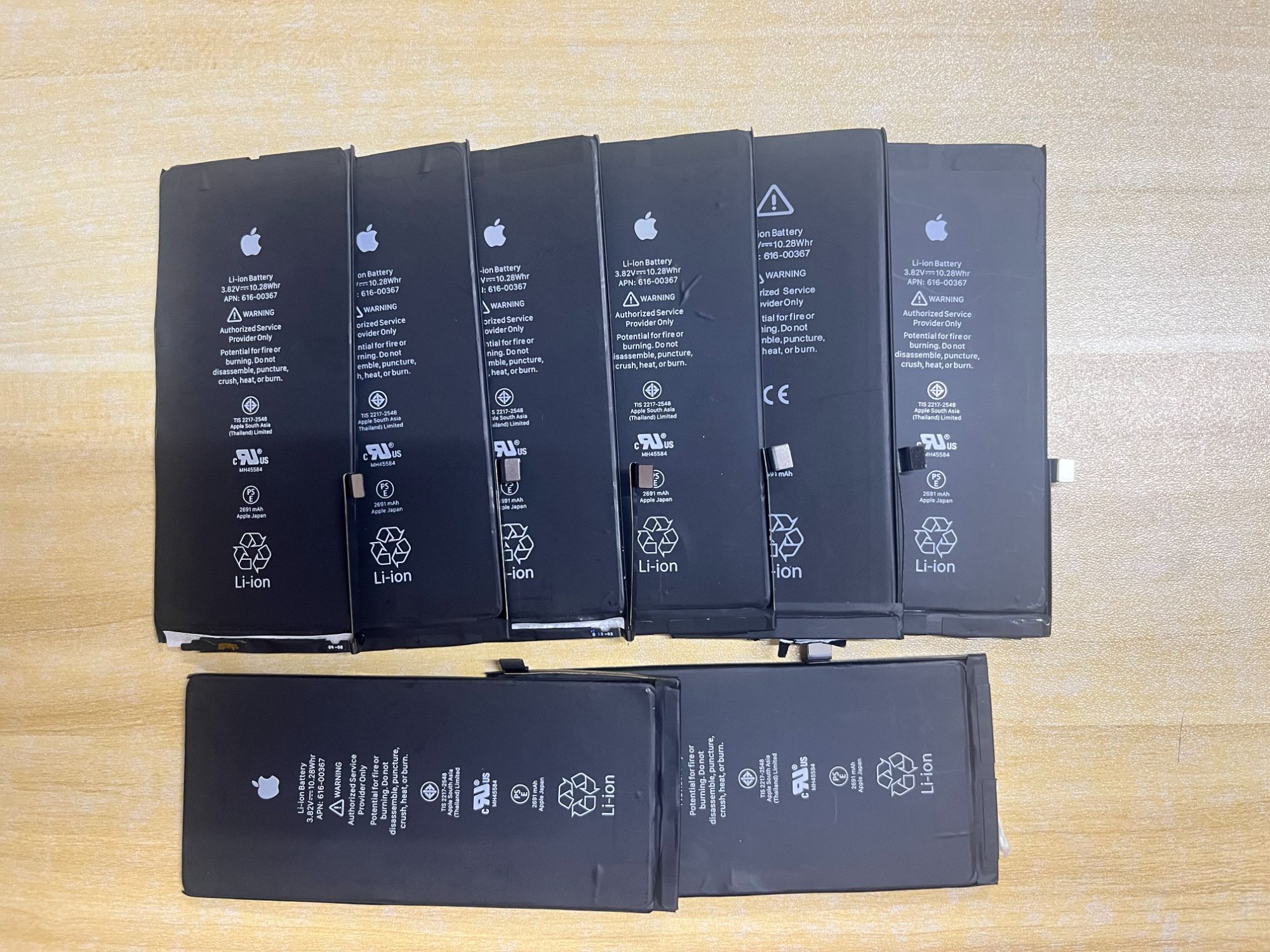适用于苹果8P高容量电池+背胶+防水圈