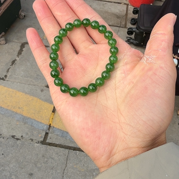 和田玉（碧玉）未镶嵌手链