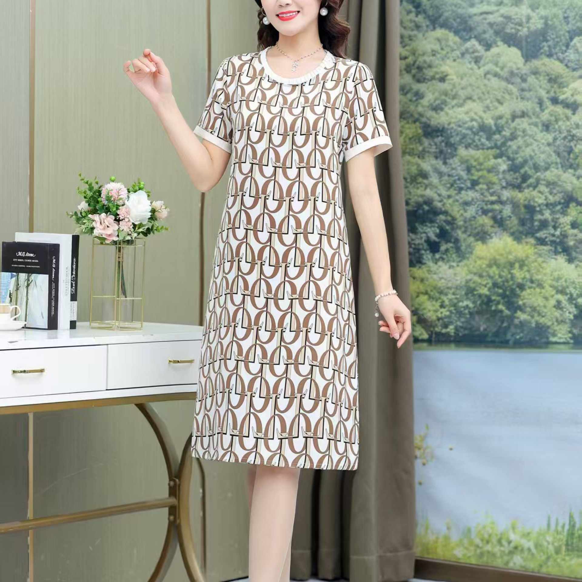 9706-夏季时尚休闲新款遮肉显瘦气质妈妈装修身连衣裙
