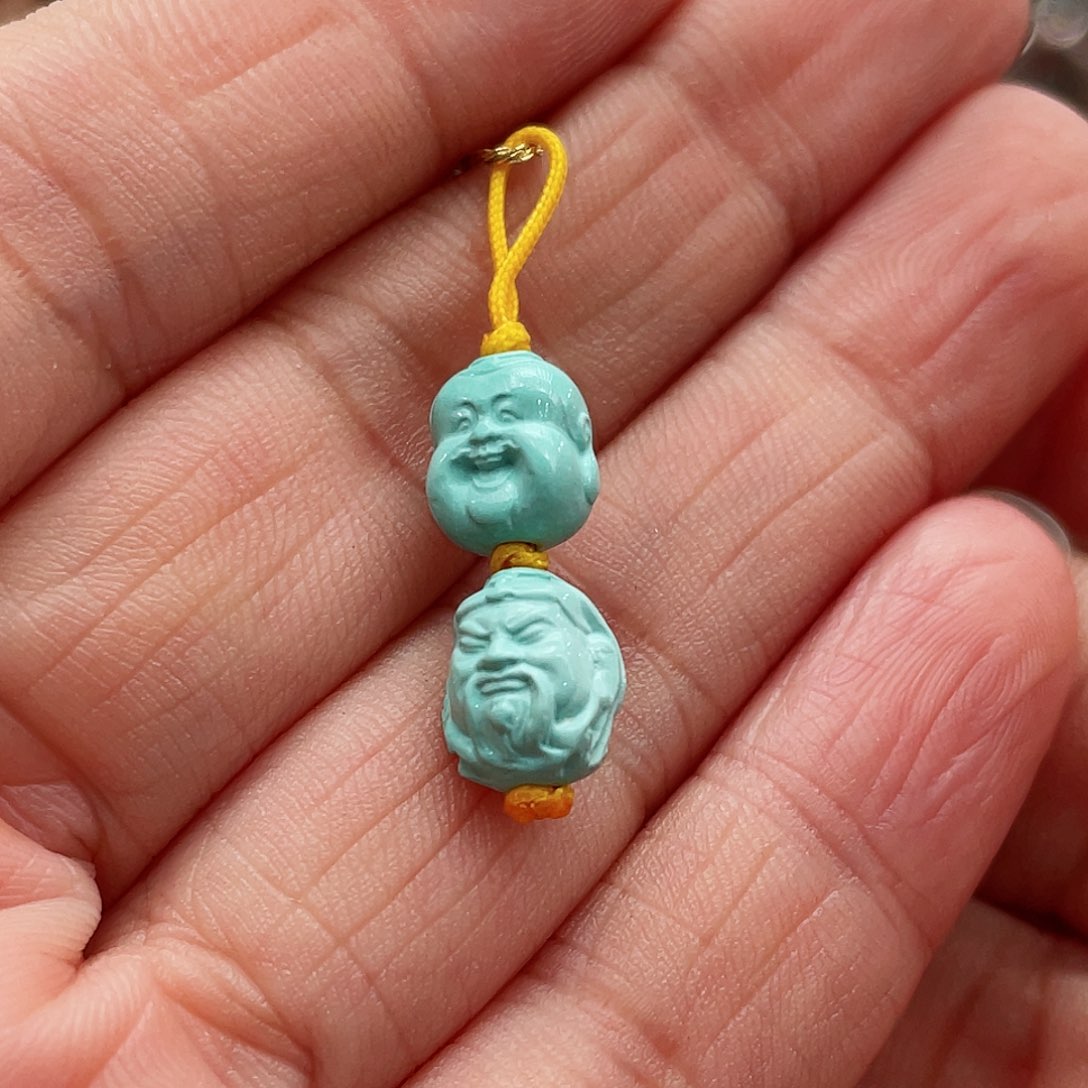 绿松石颈饰未镶嵌