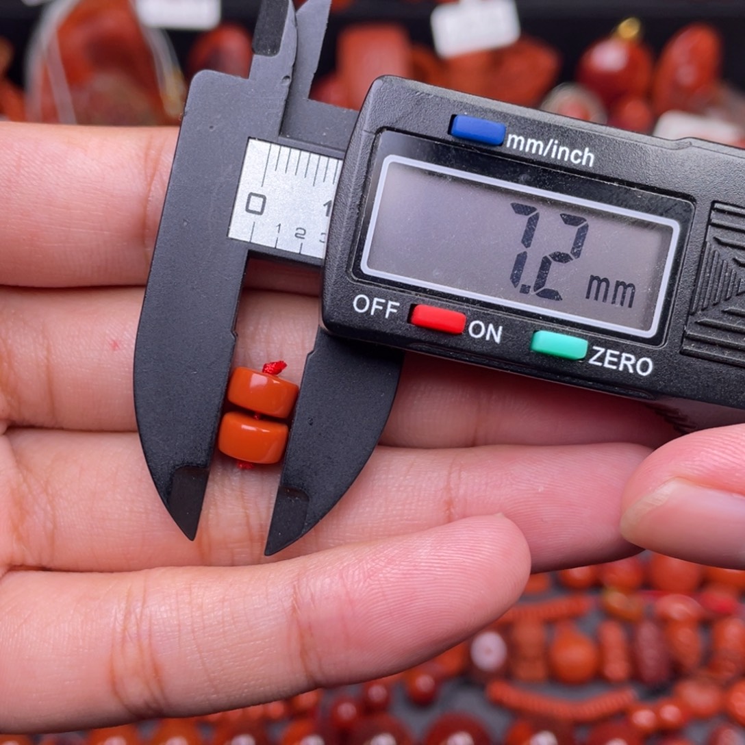 未镶嵌配饰南红玛瑙