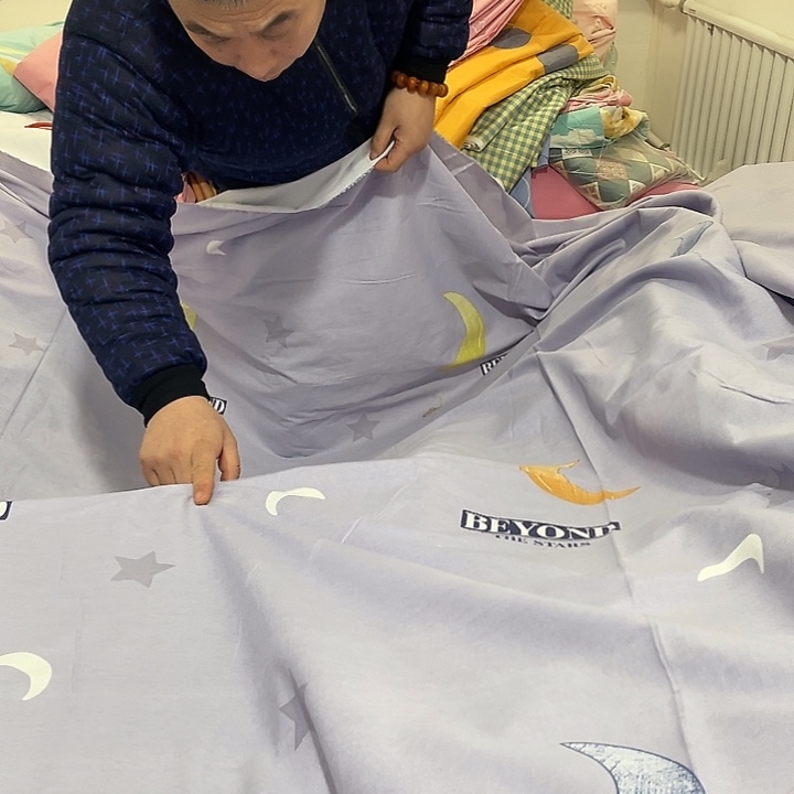 莫代尔纤维长绒棉灰紫月亮10米