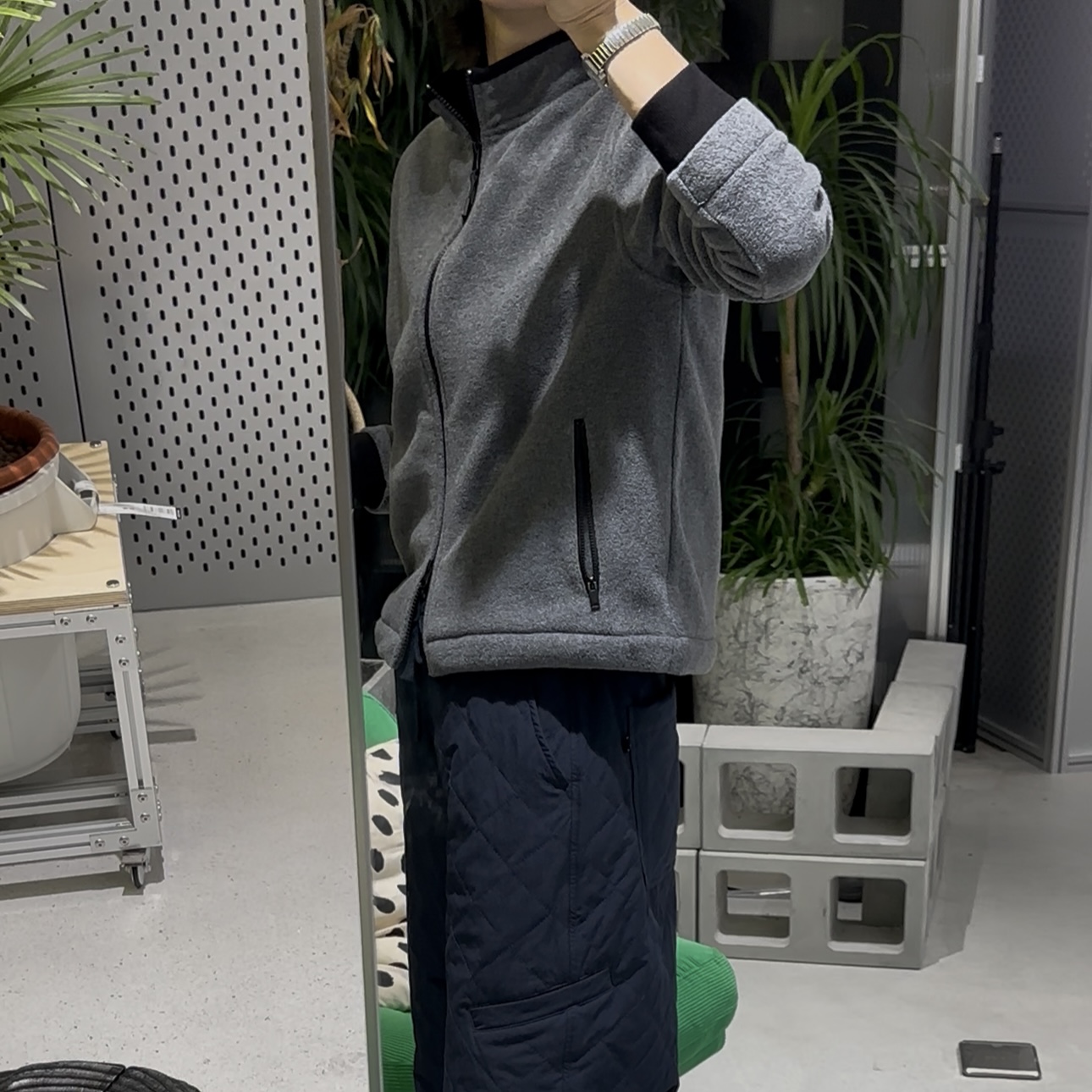 琴仔 时尚气质绒感保暖卫衣立领宽松型长袖拉链秋冬加厚外套 Q508