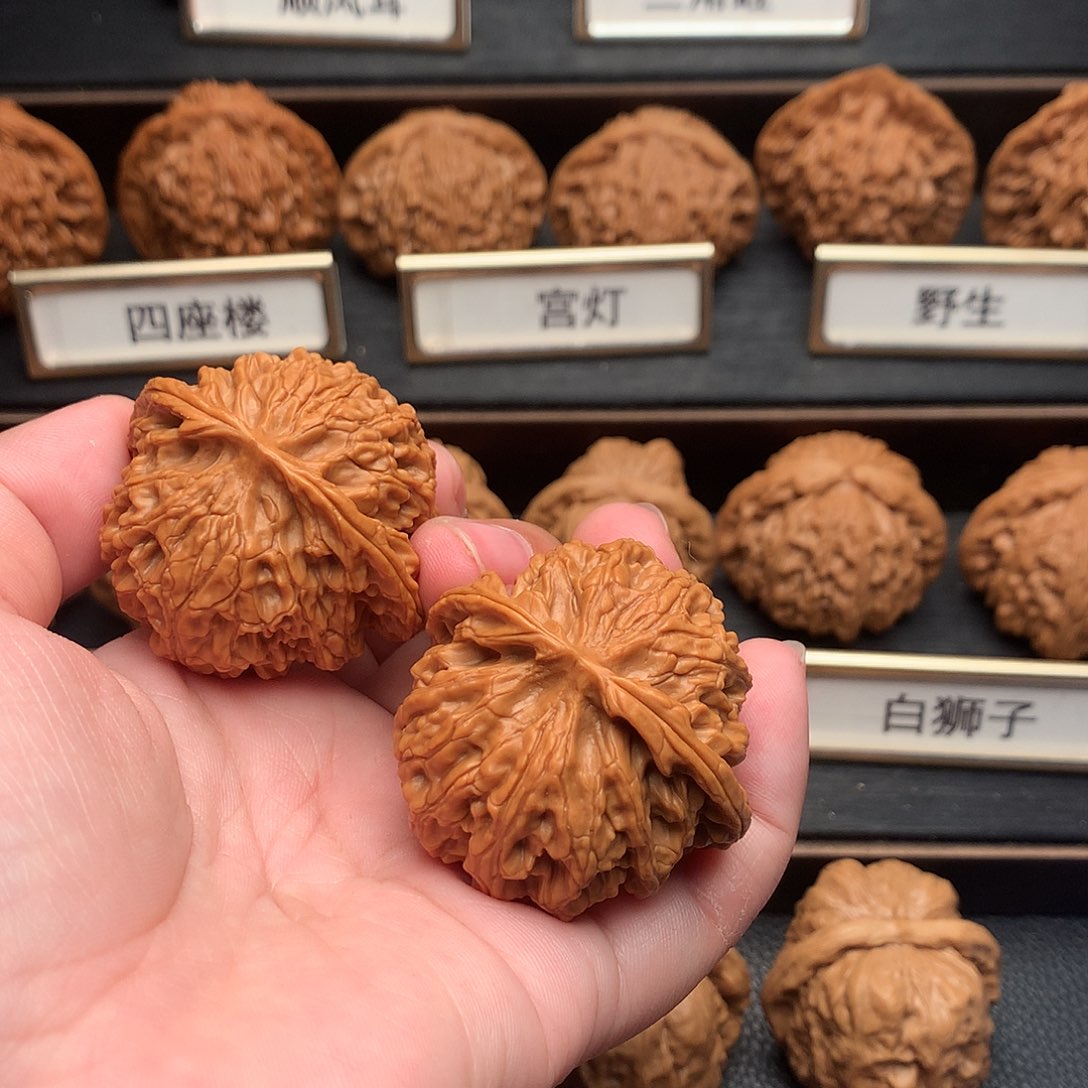 文玩核桃吊坠心***1264号苹果42