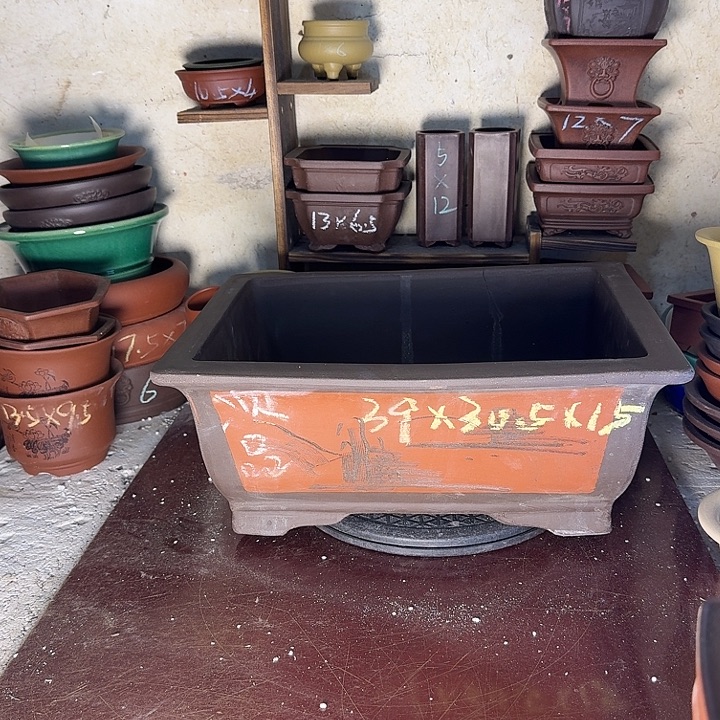 紫砂花盆，手工制作