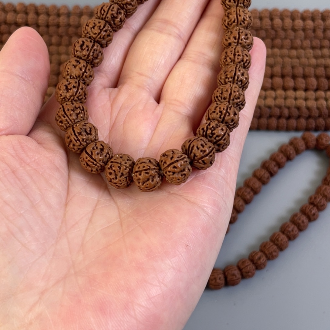 吊坠金刚菩提凹底梅花手串