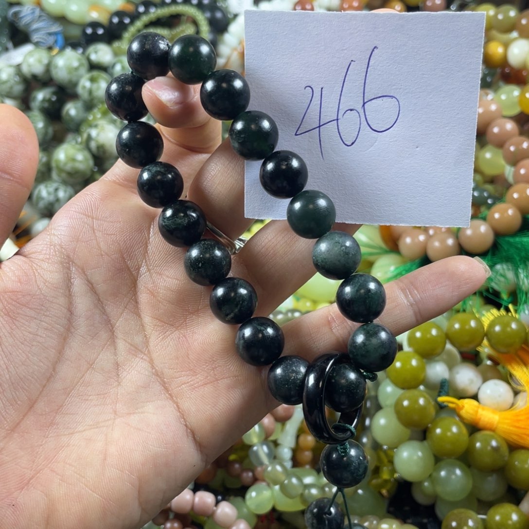 未镶嵌蛇纹石玉手链