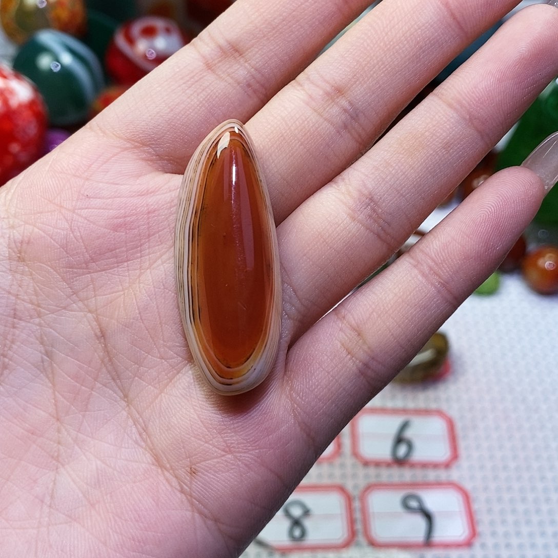 长***央玛瑙/玉髓未镶嵌珠宝奇石