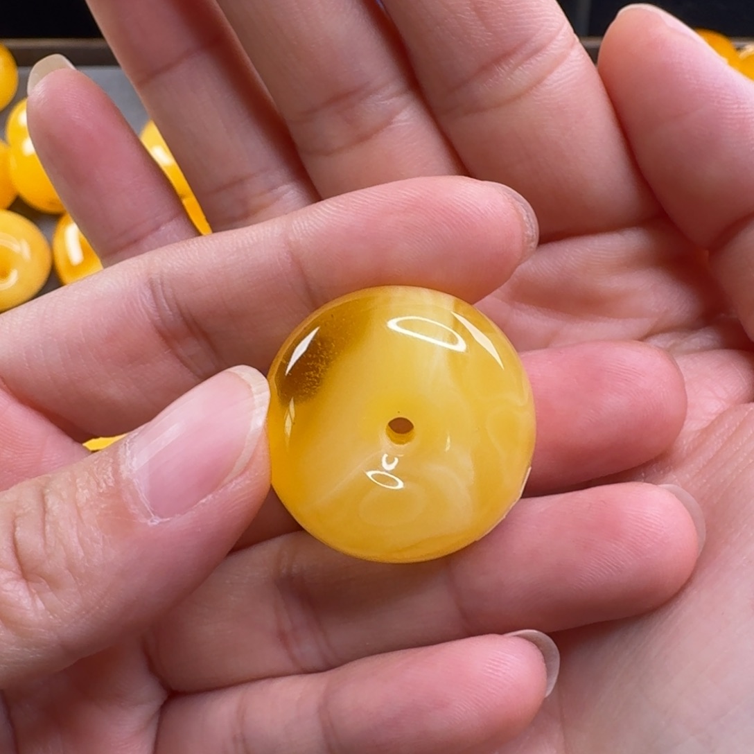 蜜蜡毛衣链未镶嵌