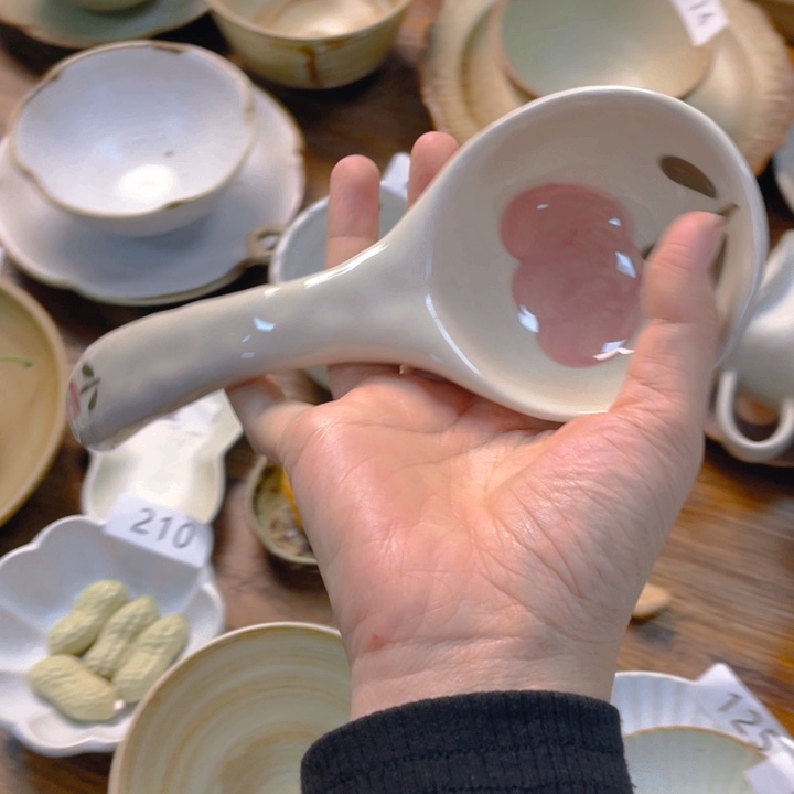景德镇陶瓷博物有限公司副