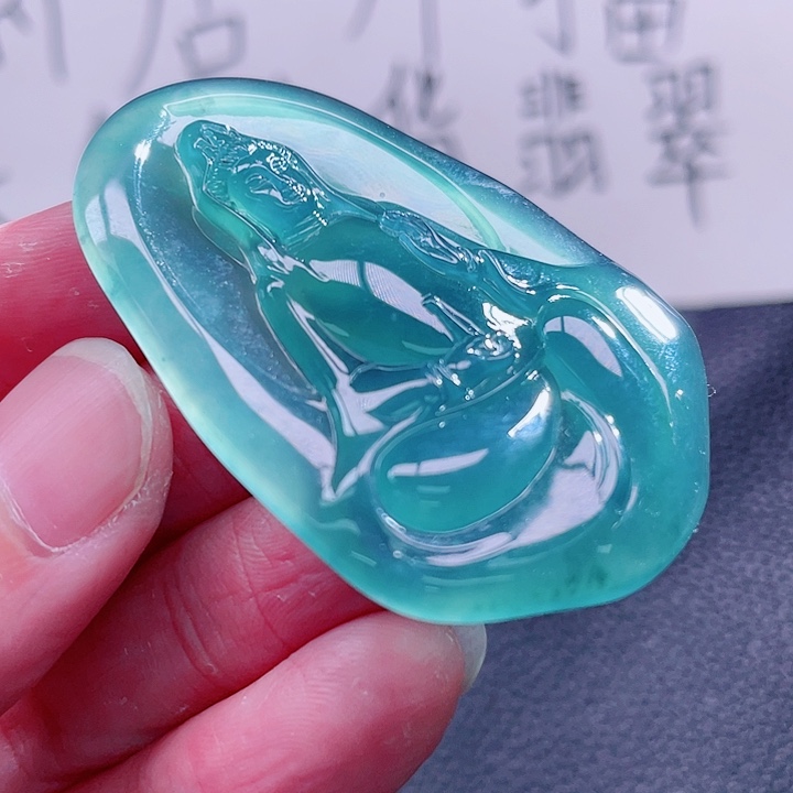 翡翠颈饰未镶嵌99999999999