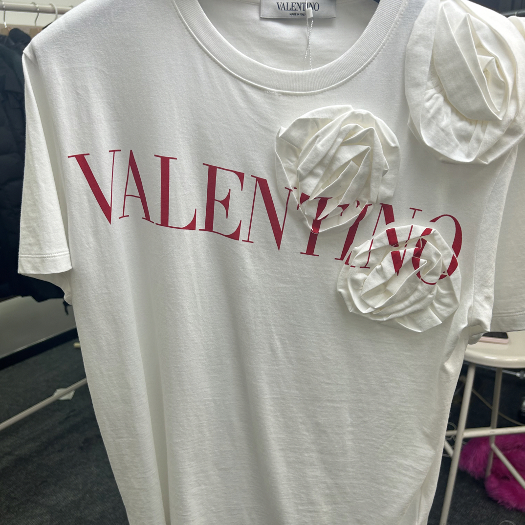 99新 Valentino/华伦天奴 华伦天奴玫瑰红字短袖 h141