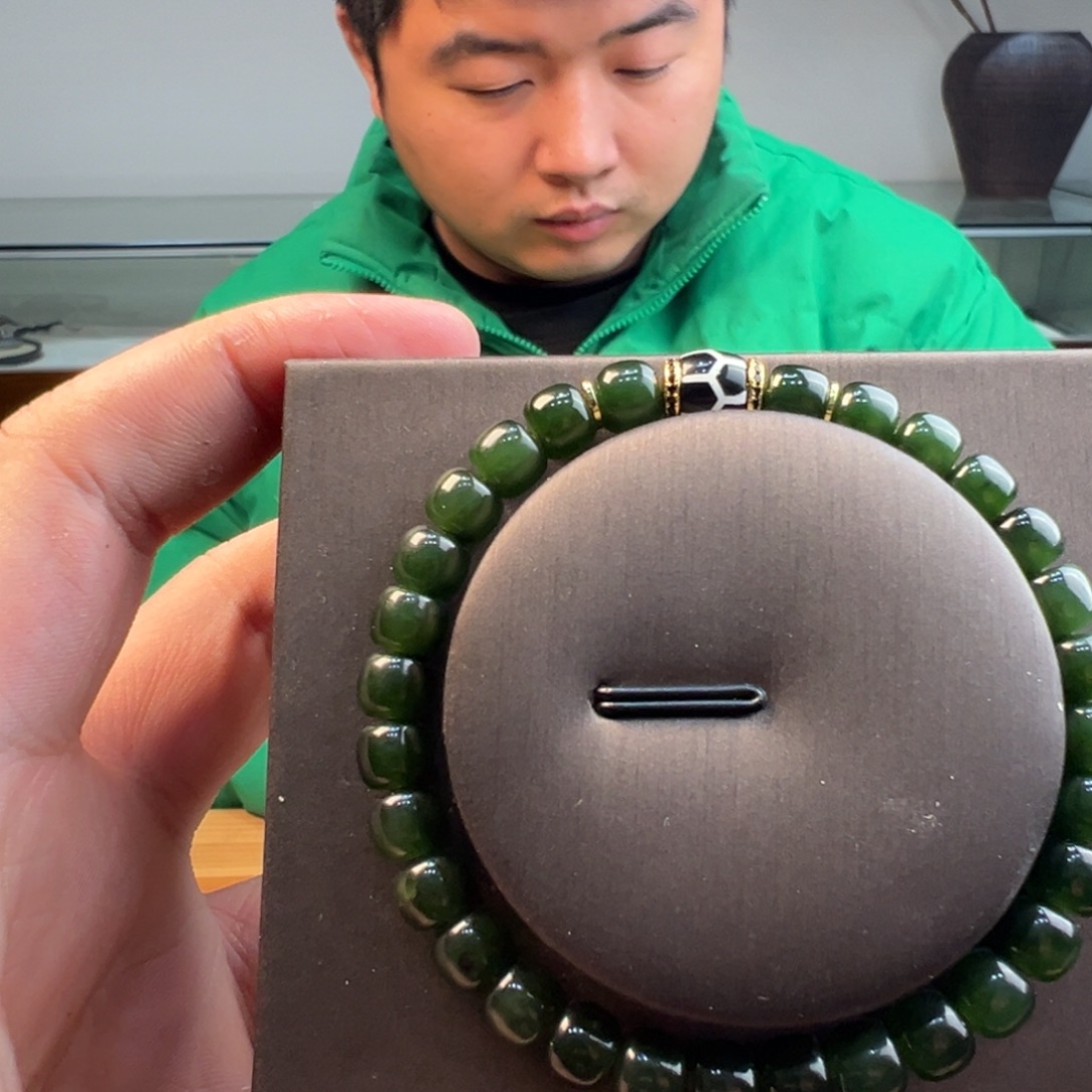 和田玉未镶嵌手链