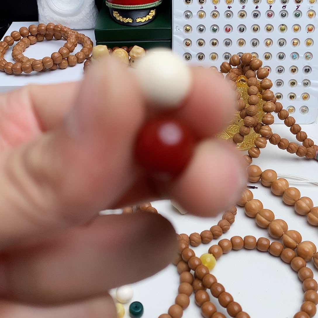 手串猴头核桃配珠