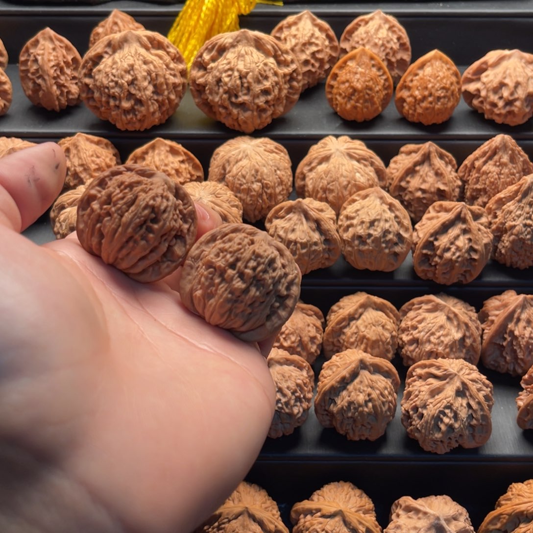 ￴***￴吊坠文玩核桃四座楼