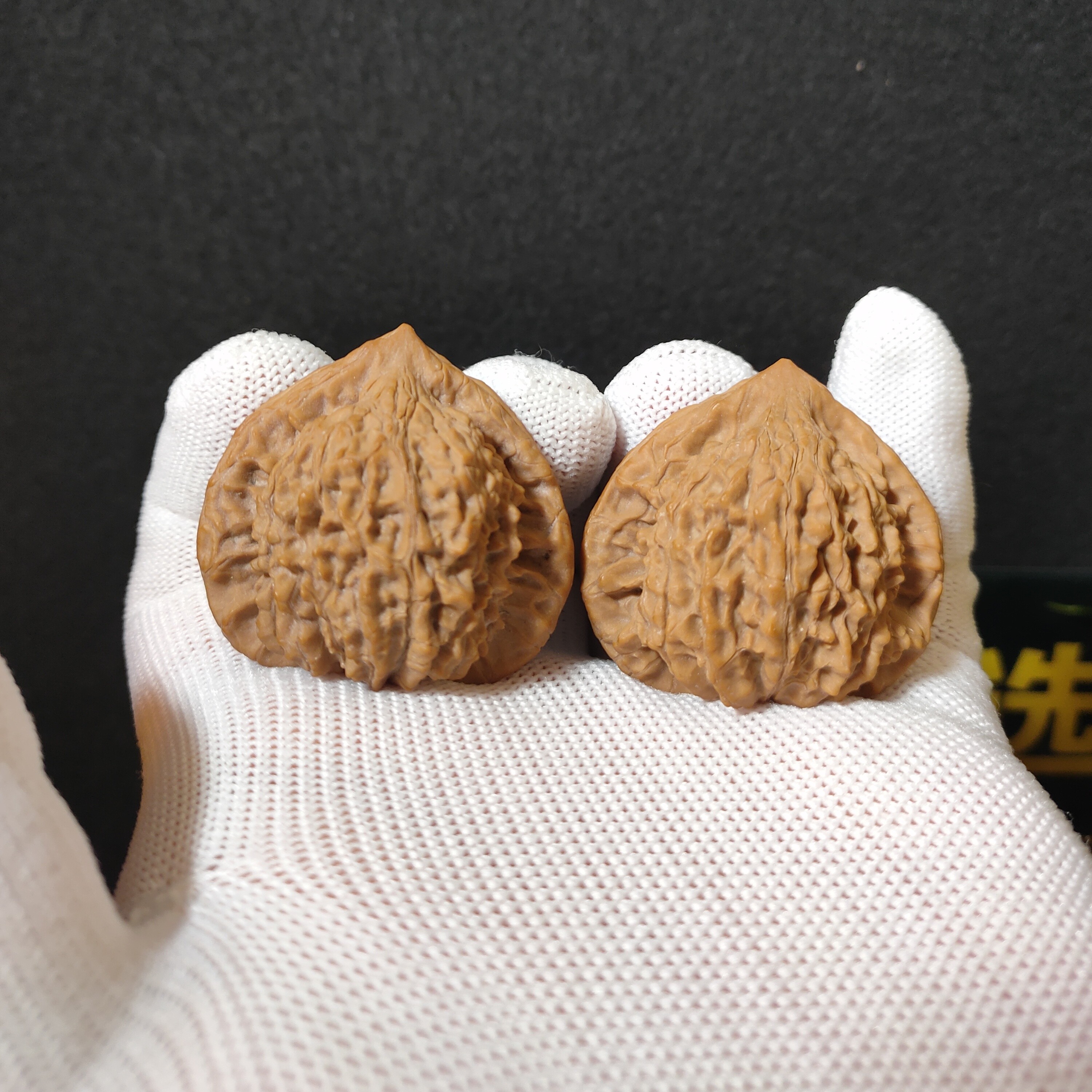 全品朱雀文玩核桃手把玩件