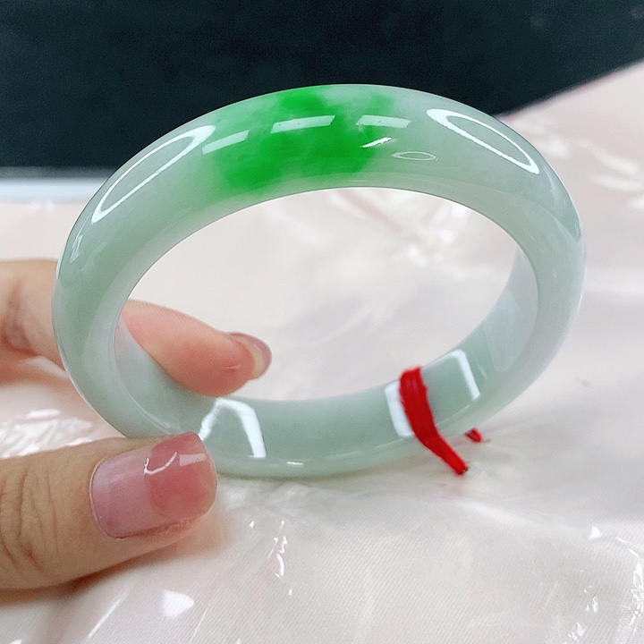 翡翠未镶嵌手镯圈52.8，13016