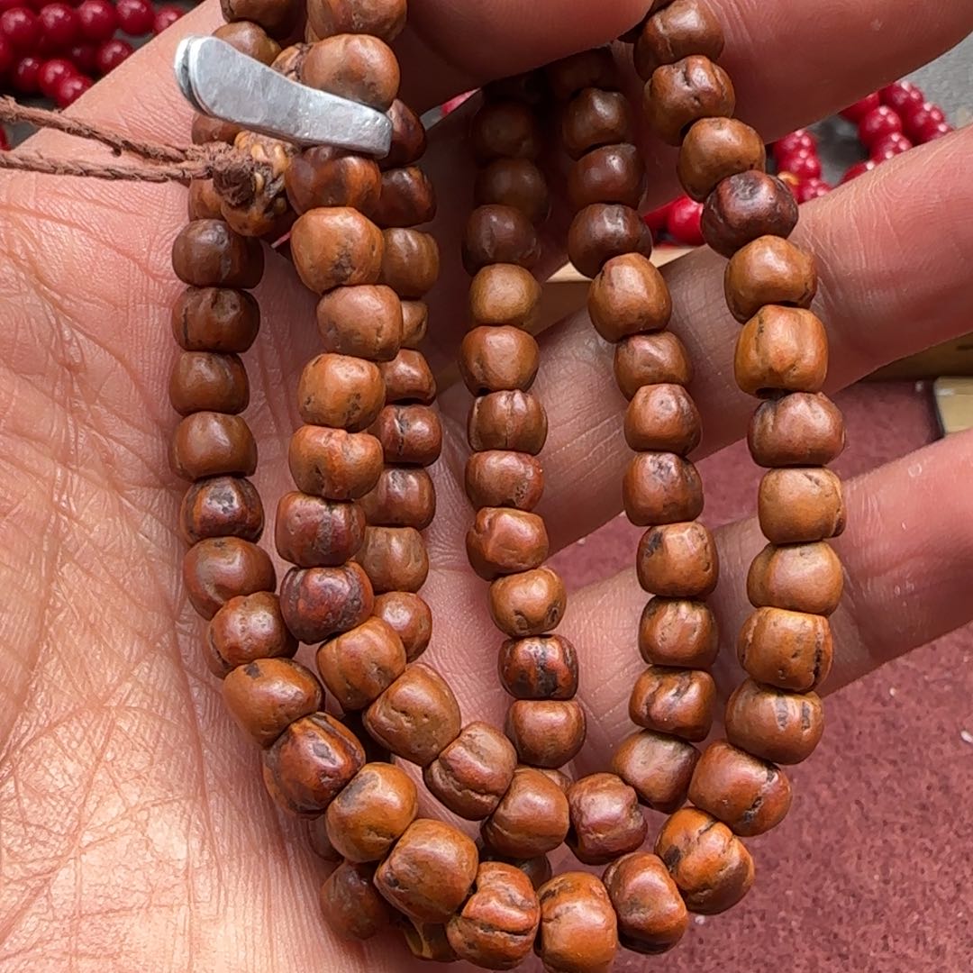 琉璃颈饰藏弟出品，藏区老念珠过百4