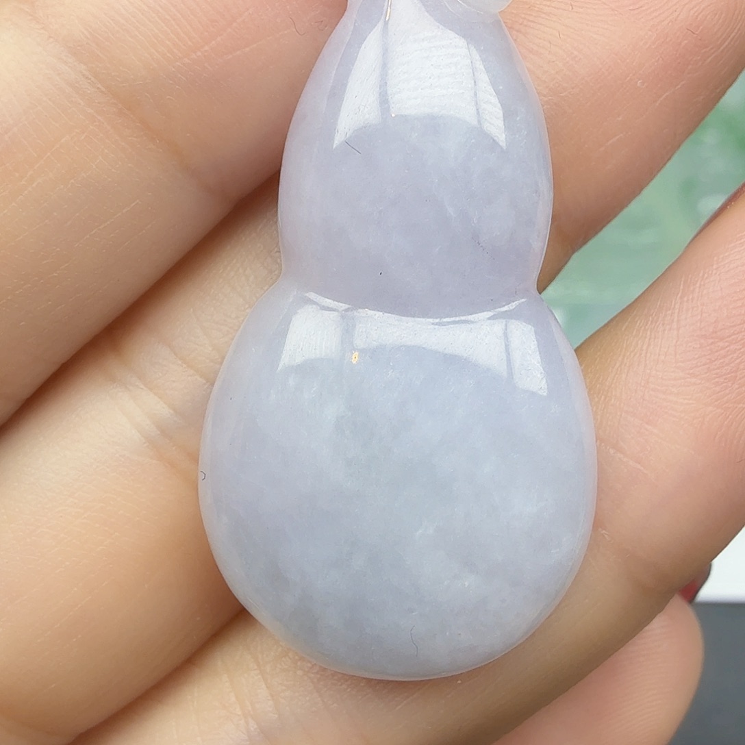 翡翠颈饰未镶嵌葫芦