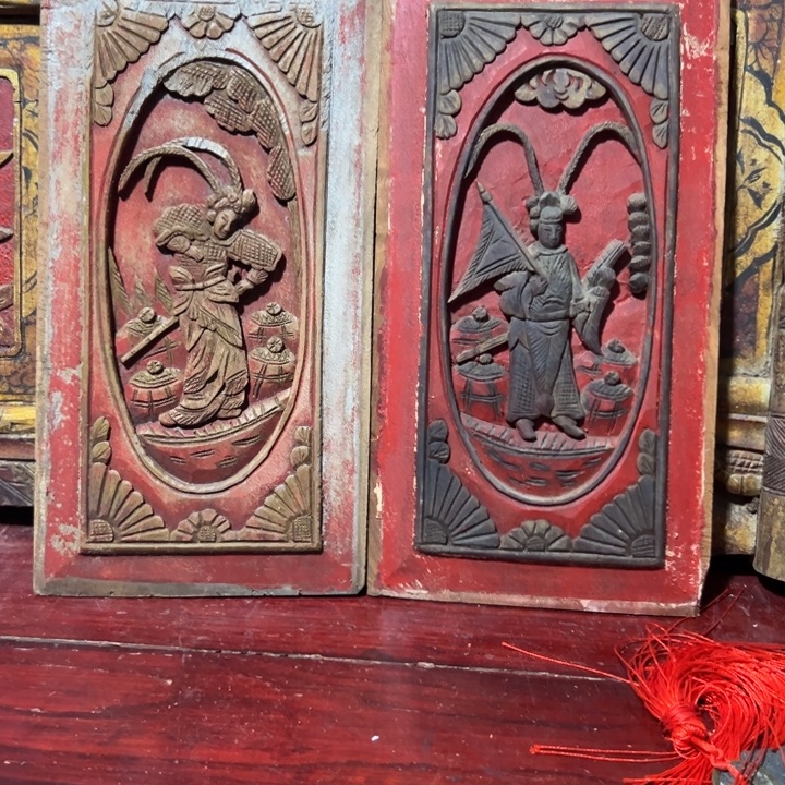 盛***饰木木雕工艺品摆件