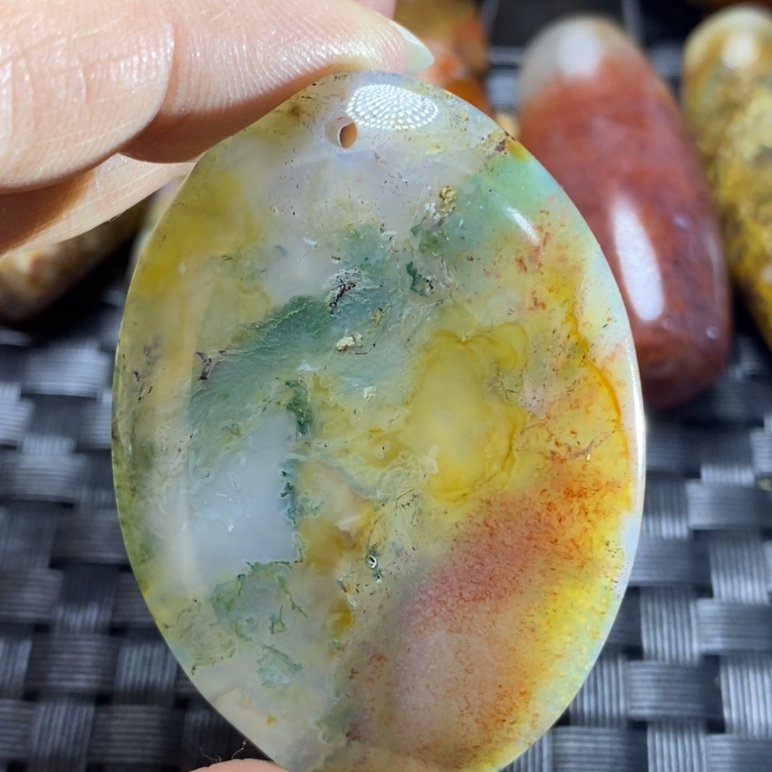 玛瑙/玉髓颈饰未镶嵌